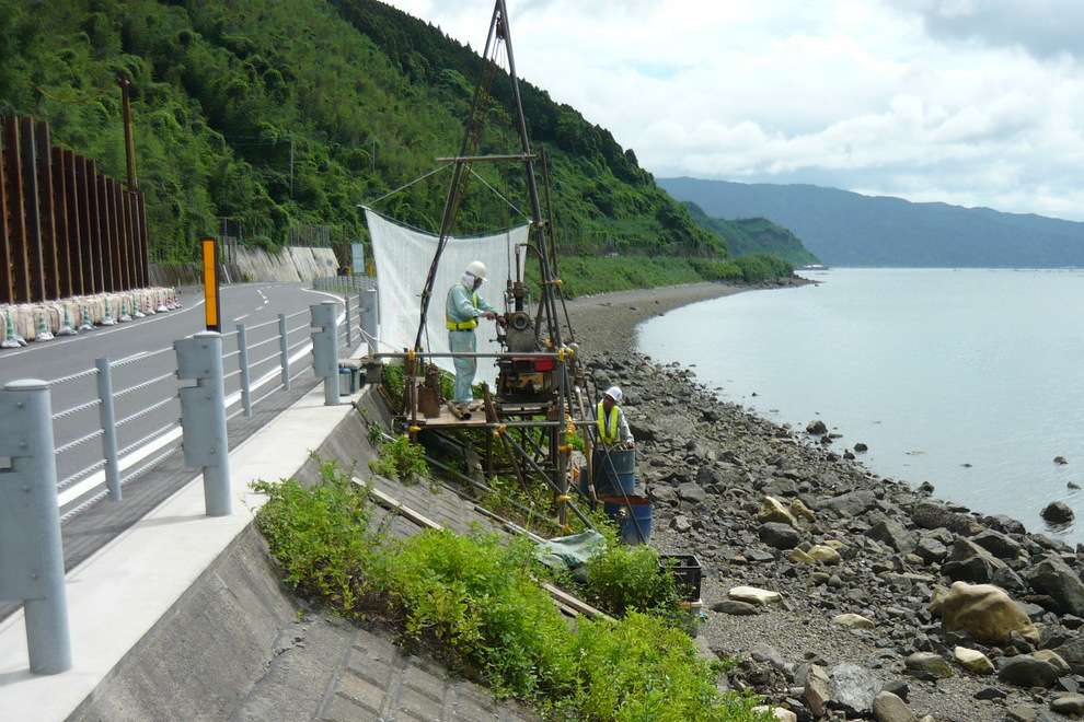 国道220号牛根境地質調査（垂水市）